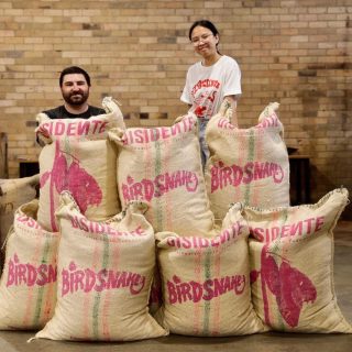 For our very first interview, we catch up with Fred Lullfitz from Birdsnake Chocolate in Melbourne, Victoria. We’re featuring their NEW 70% Colombian bar in our March subscription boxes.⁠⠀
.⁠⠀
.⁠⠀
.⁠⠀
This bar is delicious & dangerously addictive with notes of Black Forest cake, mulberry, toasted almonds. To read the full interview [LINK IN BIO] Big thank you to Fred for taking the time!